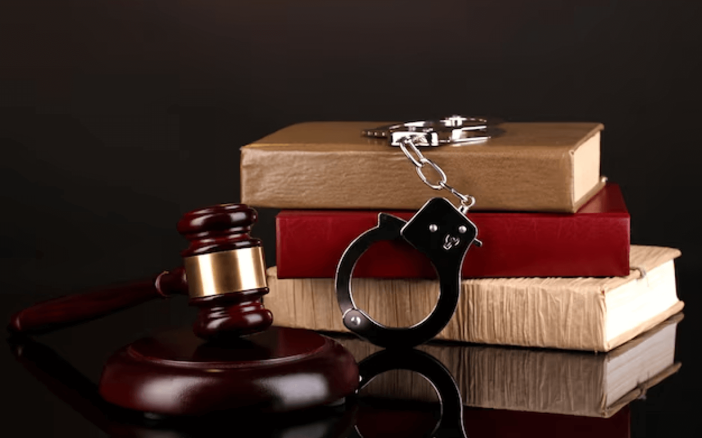 law-img-2