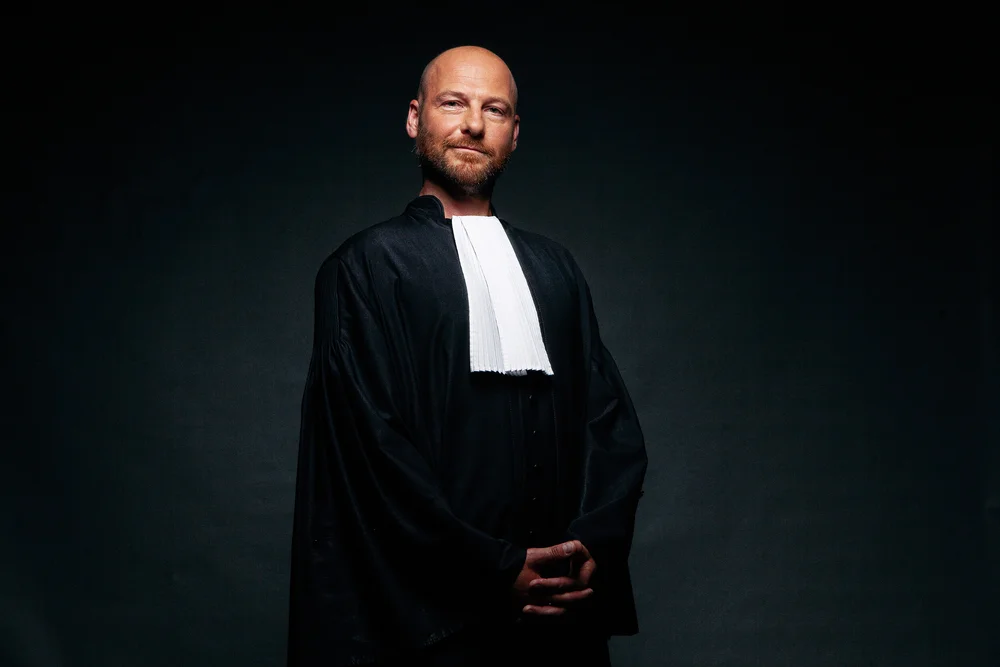 MR. L.S.T.H. (BAS)<br>RUIJTERS 